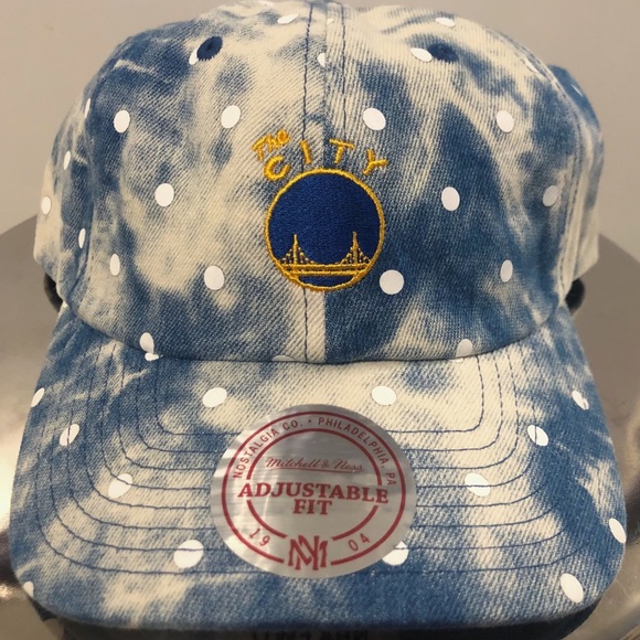 mitchell and ness caps ph